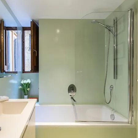 Romac Coronari With Gym, Sauna And Garden Appartement Rome