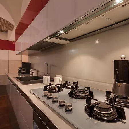 Apartment Romac Coronari With Gym, Sauna And Garden Rome